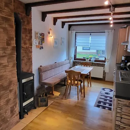 Апартаменты Haus Maria Neuhutten  Экстерьер фото